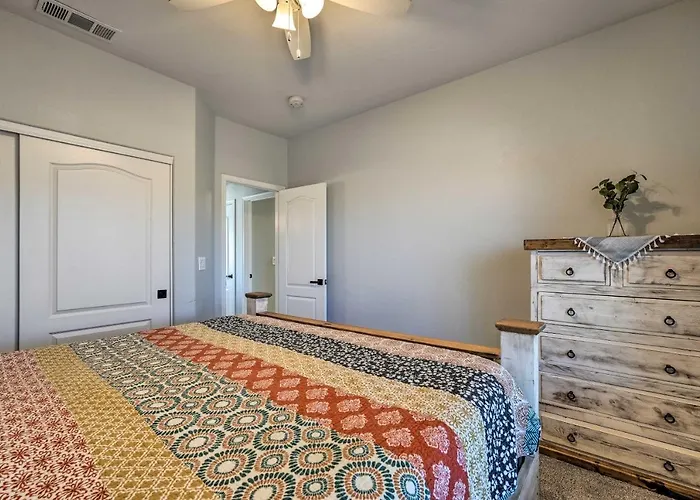 Hot Tub, Game Room! North Desert Gem Phoenix