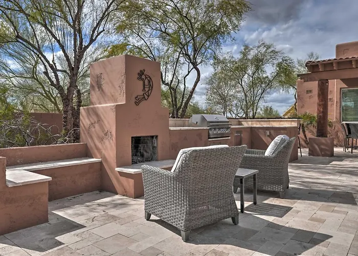 Hot Tub, Game Room! North Desert Gem *