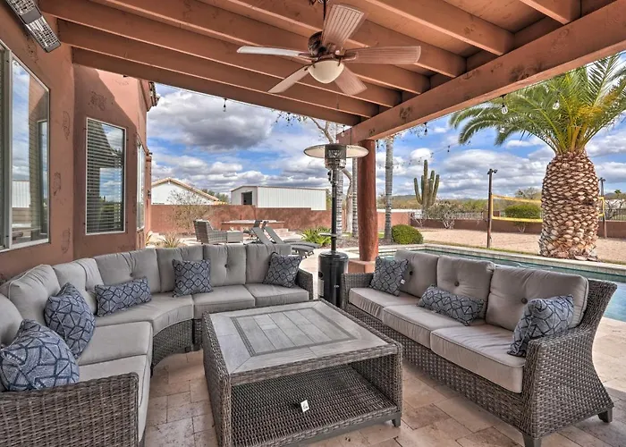 Hot Tub, Game Room! North Desert Gem Holiday home Phoenix